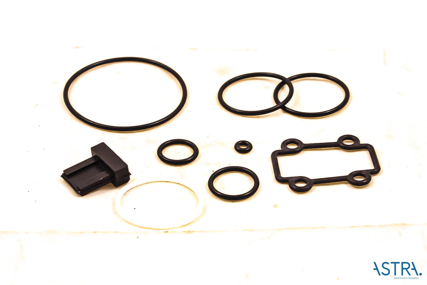 REPARO - 37425 - N.H 84991117